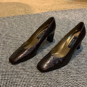 Stuart Weitzman “alligator” style pumps